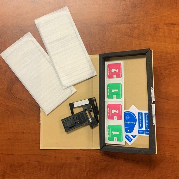 2 Pack Phone screen protector NIB - Picture 2 of 3